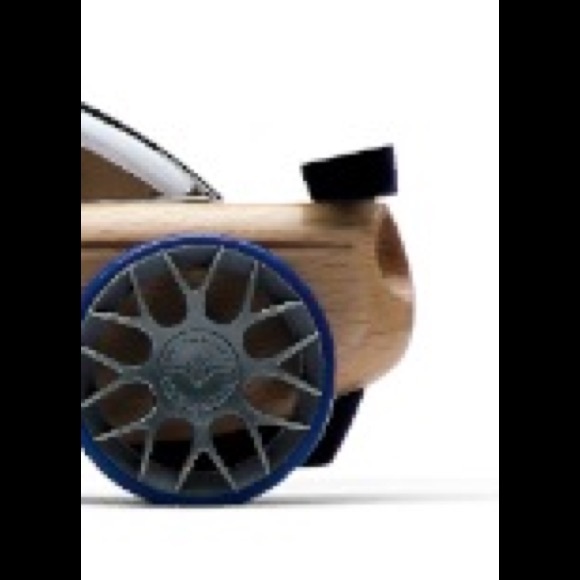NWT Automoblox S9R wooden car by Patrick Calello - Picture 2 of 3